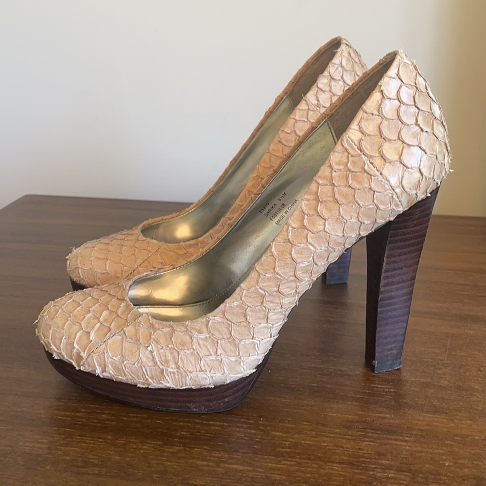 Calvin Klein Sarika Koi Pumps